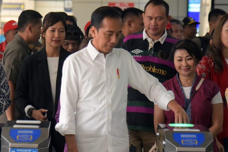 Presiden Jokowi: Kemacetan Jabodetabek Rugikan Negara Rp100 Triliun Per Tahun, Pemerintah Genjot Transportasi Massal