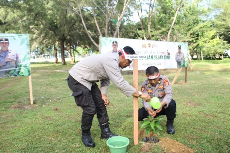 Penghijauan Sejak Dini, Polres Aceh Jaya Tanam 1.285 Bibit Pohon Untuk Polri Lestarikan Negeri