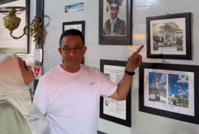 Kunjungan ke Rumah Kelahiran Bung Hatta, Anies Baswedan Didampingi DPW PKS Sumbar
