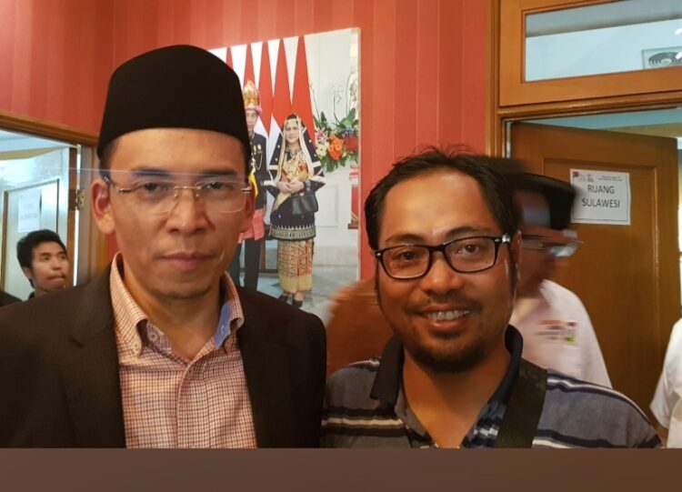 TGB Zainul Majdi Resmikan Relawan Mahfud Guru Bangsa