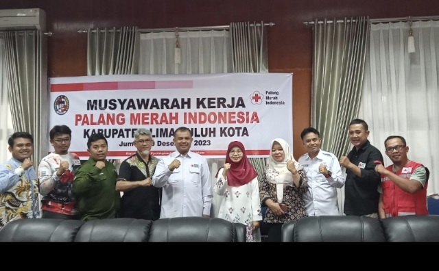 Nevi Safaruddin Pimpin Musyawarah Kerja PMI Lima Puluh Kota 2023