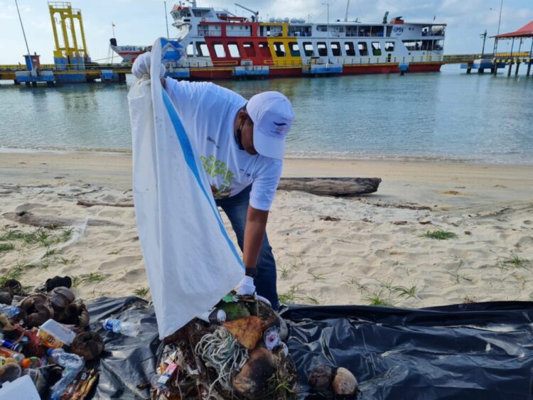 ASDP Berhasil Kumpulkan Lebih dari 830 kg Sampah Plastik selama 2023