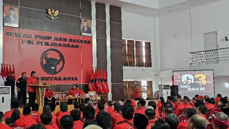 Kubu Prabowo Laporkan Anies, Sekjen PDIP: Menunjukkan Benih-benih Otoriter