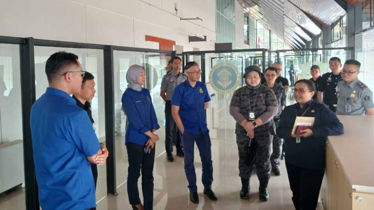 Kunjungi Pos Lintas Batas Negara, Imigrasi Malaysia Kagum dengan Fasilitas Wisma dan Insfratukur PLBN Jagoi Babang