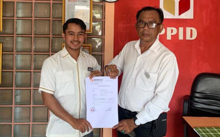 Tahan KTP Karyawan, Tim Hukum Nasional AMIN Kalbar laporkan PT SMP ke BAWASLU
