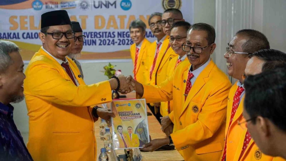 Putra Terbaik Soppeng Prof Hasnawi Mendaftar sebagai Bakal Calon Rektor UNM