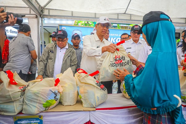 Sembako Murah Pemprov DKI Disambut Antusias Warga, 45 Hari 68.146 Paket Terjual