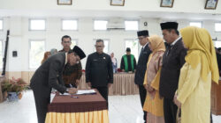 Pelantikan dan pengambilan sumpah 83 Kepala Unit Pelaksana Teknis Daerah (UPTD) Satuan Pendidikan SD dan 32 Kepala UPTD Satuan Pendidikan SMP.