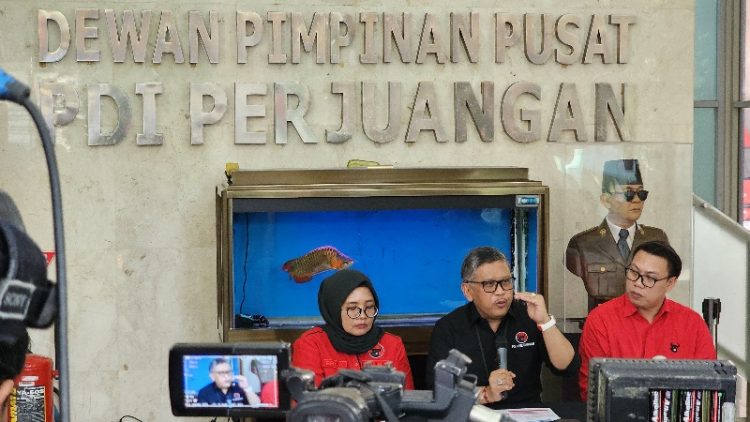 Megawati dan Prabowo akan Bertemu, Hasto: Banyak Hal Fundamental Dipersoalkan PDIP