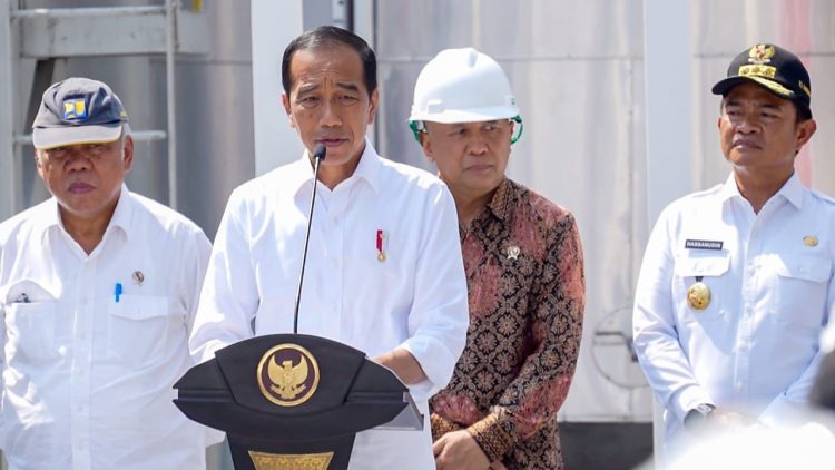 Presiden Jokowi Resmikan Pabrik Minyak Makan Merah yang Dikelola Koperasi di Sumut
