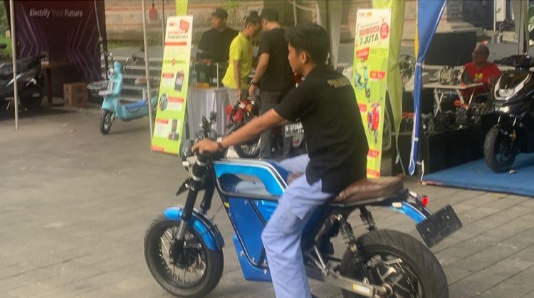 SMK Fest Bali Hadirkan Motor Listrik Custom Buatan SMK Binaan PLN