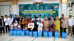 Buka Puasa Bersama, Pj Bupati Bekasi, Baznas dan LDII Serahkan Santunan Anak Yatim