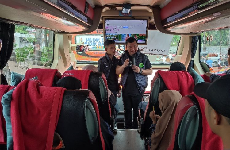 Pergerakan Pemuda Sumatera Selatan Berangkatkan Warga dan Mahasiswa Pulang Kampung