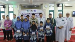 Wali Kota Jakarta Timur Salurkan Santunan untuk 850 Anak Yatim