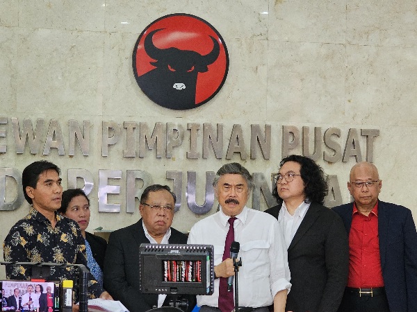 Tim Hukum PDIP: KPU Harus Tunda Penetapan Prabowo-Gibran
