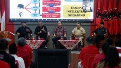 Pledoi Indonesia Menggugat Bung Karno, Perbaikan Nasib Rakyat Tugas Bersama