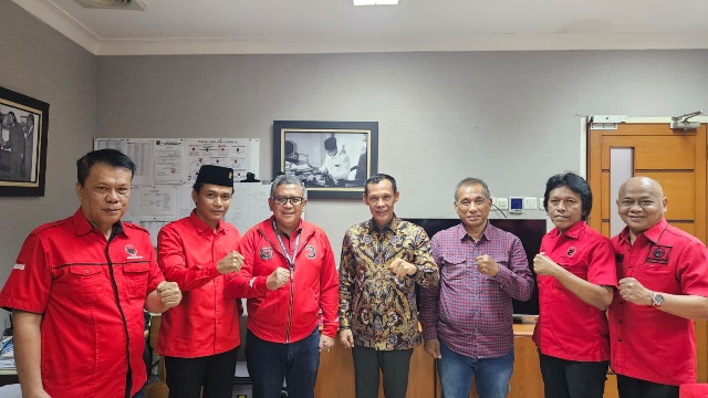 Diusung Golkar dan PDIP, Pasangan Jaro Ade-Kang Mus Punya Peluang Besar Menang Pilkada Kabupaten Bogor