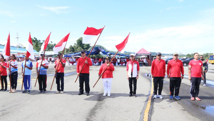 Peringati HUT RI Ke-79, Kemendagri Apresiasi Pemprov Papua Tengah Dukung Gerakan Pembagian 10 Juta Bendera Merah Putih