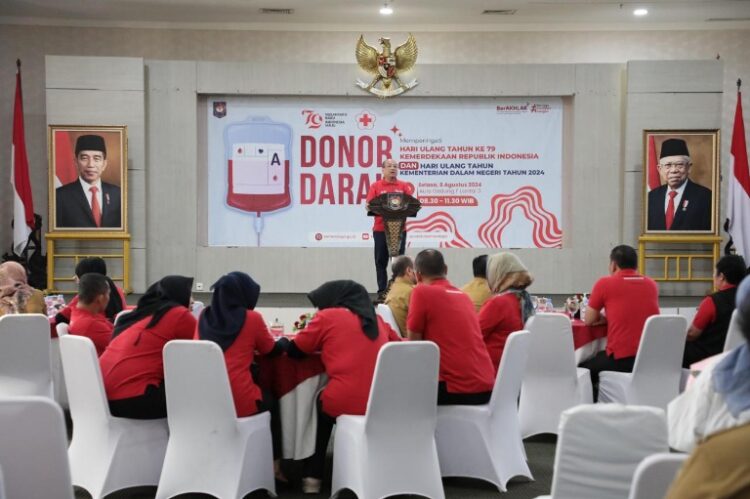 Kemendagri Gelar Donor Darah Peringati HUT ke-79 RI