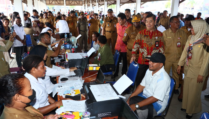 Dirjen Dukcapil Terbitkan Panduan Rekam KTP-el Terbaru, Hasil Foto Wajib Disetujui Pemohon