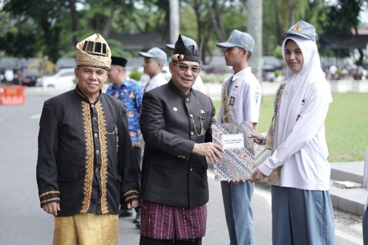 Plh. Sekda Sumbar Mengajak Semua Pihak Lebih Peduli Terhadap Isu Kepemudaan