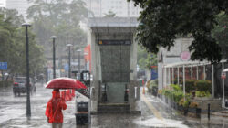 Hari ini Sebagian Wilayah Jakarta Diperkirakan Hujan Ringan dari Sore hingga Malam Hari