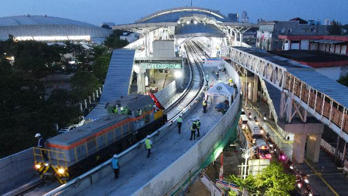 Lurah Rawamangun Senang, Pembangunan LRT Jakarta Fase 1B Berdampak Positif Terhadap Warganya 