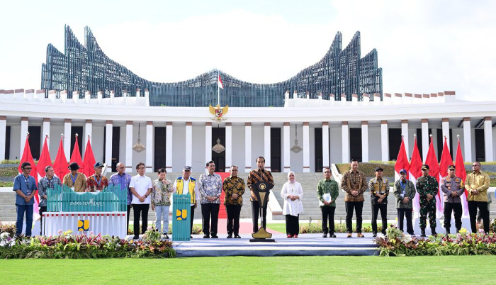 Dengan Mengucap Bismillahirrahmanirrahim, Presiden Jokowi Resmikan Istana Negara di IKN