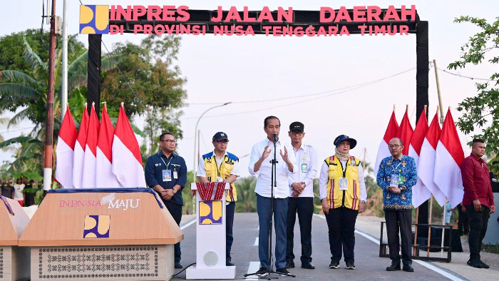 Presiden Jokowi Resmikan 27 Ruas Jalan Sepanjang 217 Kilometer di Provinsi NTT