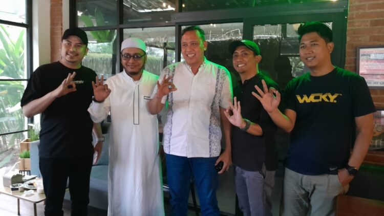 Paslon RIDHO Jalin Silaturahmi dengan Ulama Terkemuka di Kota Bekasi