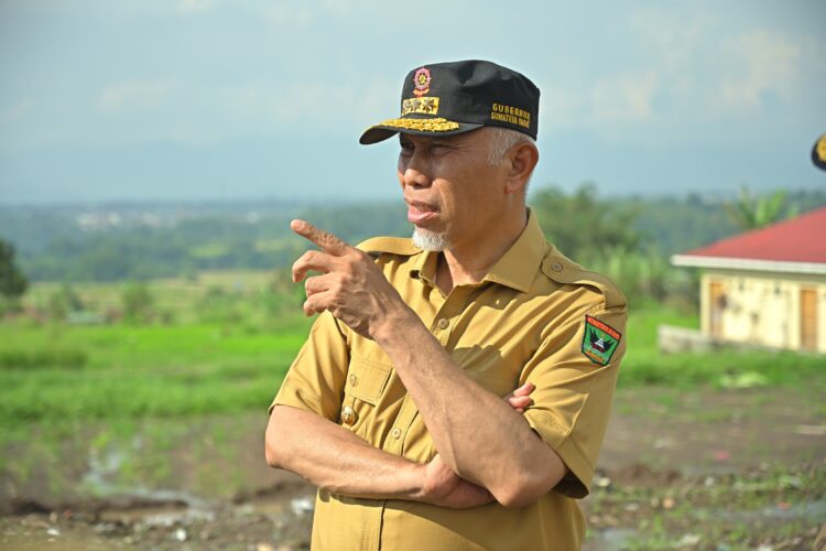 Gubernur Mahyeldi Perintahkan Seluruh OPD Terkait Respons Cepat Penanganan Banjir di Pessel