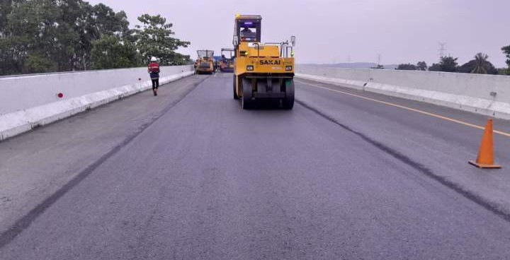 Sukseskan Libur Nataru , Hutama Karya Siap Tuntaskan Pemeliharaan Jalan Tol Sebelum H-10 Natal