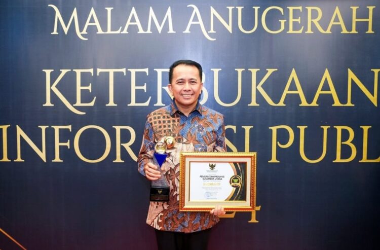 Pemerintah Provinsi Sumatera Utara Meraih Anugerah Keterbukaan Informasi Publik Tahun 2024 Kualifikasi Informatif