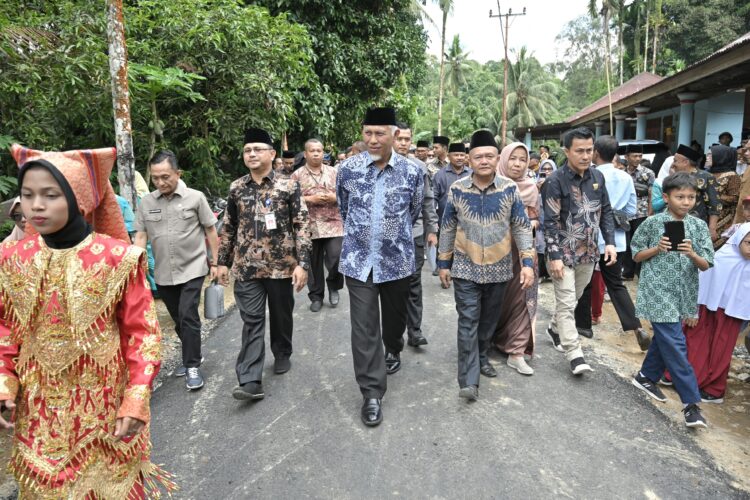 Berkunjung ke Koto Dalam Barat, Gubernur Mahyeldi Tegaskan Kemajuan Nagari Berarti Kemajuan bagi Sumatera Barat