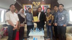 Rahmat Saleh, Anggota DPR RI Fraksi PKS, Siap Perjuangkan Aspirasi Honorer Pasaman